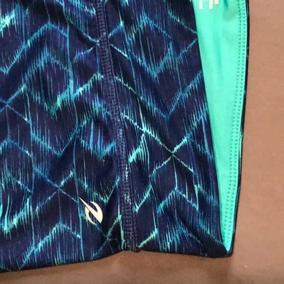 Performance-Lined Leggings - Picture 3 of 4